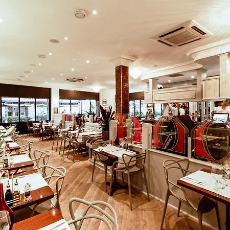 ホテル Restaurant Edmond's